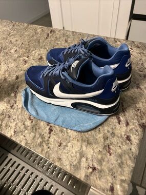 Nike Men's Navy and White Air Max Retro Sneakers command 2009
